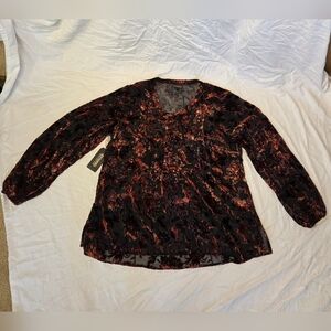 Shyanne Black and Red Velvet Blouse
